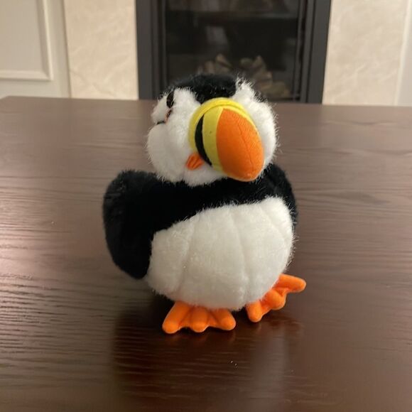 The Petting Zoo Puffin Plush Toy Stuffed Animal Excellent Condition 7” tall - Picture 2 of 6